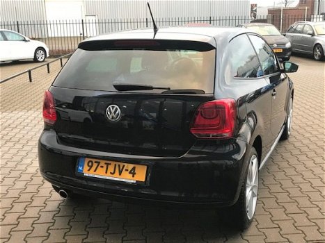 Volkswagen Polo - 1.2 TSI Highline Navi, Clima , Trekhaak, 17 inch lm - 1