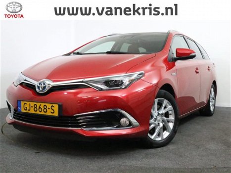 Toyota Auris Touring Sports - 1.8 Hybrid Lease pro Panoramadak, Trekhaak, Navi - 1