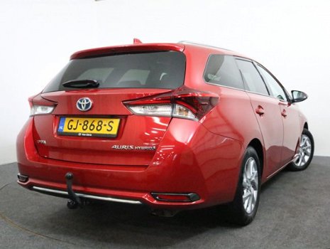 Toyota Auris Touring Sports - 1.8 Hybrid Lease pro Panoramadak, Trekhaak, Navi - 1