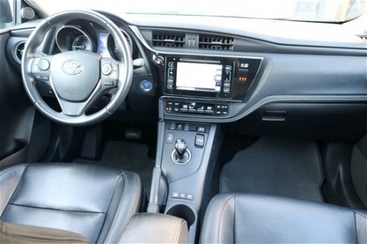 Toyota Auris Touring Sports - 1.8 Hybrid Lease pro, Exclusive Pakket, vol Leder - 1