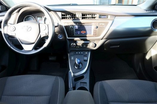 Toyota Auris - 1.8 Hybrid Aspiration, 17 Inch, Camera - 1