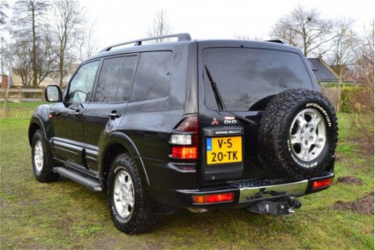 Mitsubishi Pajero - 3.2 Di-D GLX LB Panel Van YOUNGTIMER NIEUWSTAAT - 1