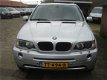 BMW X5 - 3.0i Executive - 1 - Thumbnail