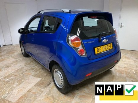 Chevrolet Spark - 1.2 16V LT ZONDAG ' s open van 12-tot 17 uur - 1