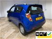 Chevrolet Spark - 1.2 16V LT ZONDAG ' s open van 12-tot 17 uur - 1 - Thumbnail