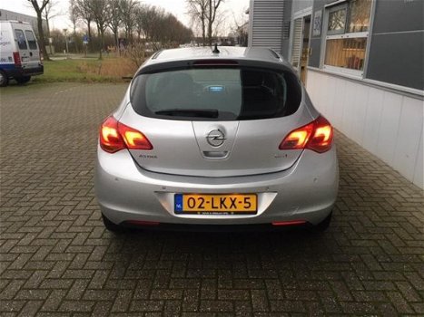 Opel Astra - 1.7 CDTi Edition - 1