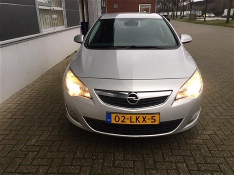 Opel Astra - 1.7 CDTi Edition - 1