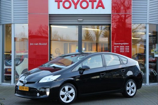 Toyota Prius - 1.8 Business *NAVIGATIE / PARKEERCAMERA / - 1