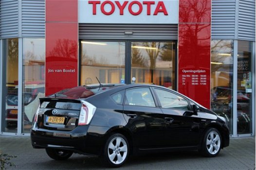 Toyota Prius - 1.8 Business *NAVIGATIE / PARKEERCAMERA / - 1