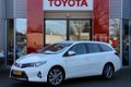 Toyota Auris Touring Sports - 1.8 Hybrid Executive# *TREKHAAK / PARKEERSENSOREN / NAVIGATIE / BLUETO - 1 - Thumbnail