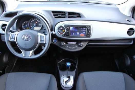 Toyota Yaris - 1.5 Full Hybrid Dynamic# *TREKHAAK / NAVIGATIE - 1