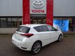 Toyota Auris - 1.8 Hybrid Lounge / Navigatie / Stoelverwarming / LED / Parkeersensoren / DAB / Keyle - 1 - Thumbnail