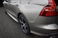 Volvo V60 - 2.0 T4 Inscription Scandinavian Line/Intellisafe Surround/Park Assist Pack/Luxery Line/ - 1 - Thumbnail