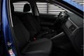 Volkswagen Polo - Comfortline 1.0 TSI 95pk Navigatie DAB Parkeersensoren Cruise control Climatronic - 1 - Thumbnail