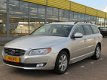 Volvo V70 - T4*LEDER*PDC*RIJKLAARPRIJS INCL BOVAG GARANTIE - 1 - Thumbnail