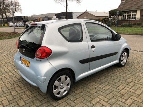 Toyota Aygo - 1.0-12V - Nette Auto - 1