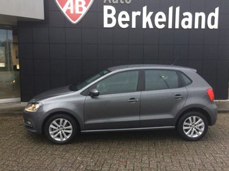 Volkswagen Polo - 1.2 TSI Comfortline *90pk* Airco* Cruise Control* LMV*37DKM* Verkoop in opdracht v - 1