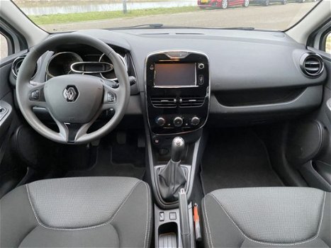 Renault Clio Estate - 1.5 dCi 90PkECO Expression Airco MediaNav PDCa Trh - 1