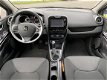 Renault Clio Estate - 0.9 TCe 90pk Night&Day Airco MediaNav PDc a 16