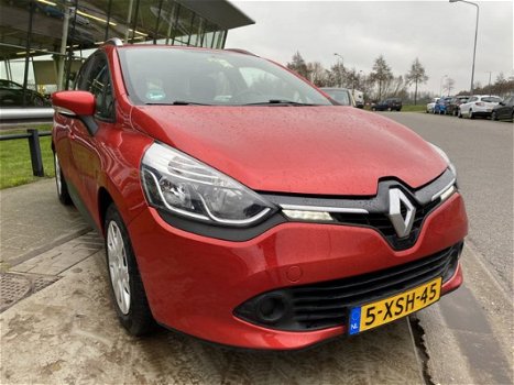 Renault Clio Estate - 1.5 dCi 90pk ECO Expression Airco MediaNav PDC a Stoelverw v - 1