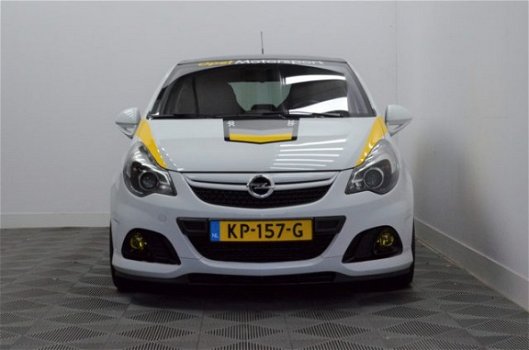 Opel Corsa - 1.6 T 211PK OPC Nürburgring Edition - 1