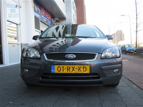 Ford Focus - 1.6-16V Futura Airco - 1