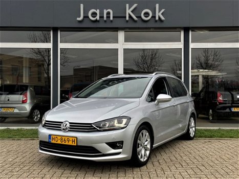 Volkswagen Golf Sportsvan - 1.2 TSi 110 pk Highline / Full LED / Panoramadak / Winterpakket - 1