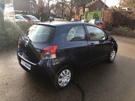 Toyota Yaris - 1.0 VVTi Acces airco, aux, radio cd speler, buitenspiegels elektrisch verstelbaar , 1 - 1