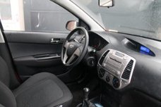 Hyundai i20 - 1.2i Business Edition 5-Deurs AIRCO Elektr Pakket en APK tot 2021 114.000KM Nette Auto