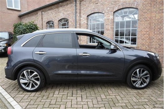 Kia Niro - 1.6 GDi Hybrid ExecutiveLine 2017 81.970 KM Navi Cruise Clima Camera Leder - 1