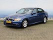 BMW 3-serie - 318d Business Line M Sport | Volledig onderhoud | Navigatie | Winterbanden - 1 - Thumbnail