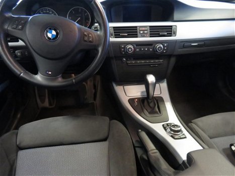 BMW 3-serie - 318d Business Line M Sport | Volledig onderhoud | Navigatie | Winterbanden - 1