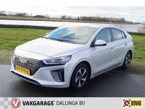 Hyundai IONIQ - Hybrid First Ed. Autom - 1