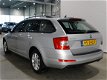 Skoda Octavia Combi - 1.6 TDI 110PK AMBITION BUSINESS NAVI/PDC/ECC - 1 - Thumbnail