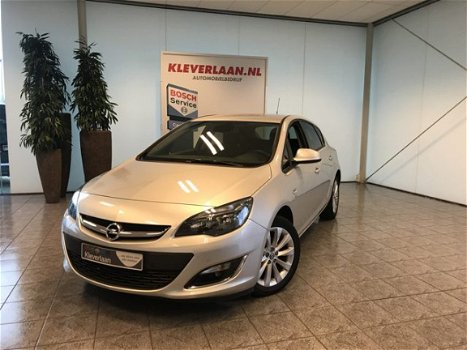 Opel Astra - 1.4 Turbo Blitz | Climate control |Parkeersensoren v+a | Lage kmst | - 1