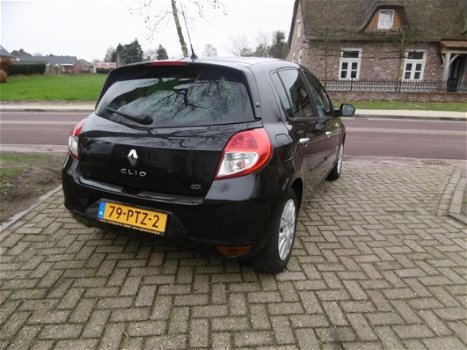 Renault Clio - 1.5 dCi Parisienne - 1