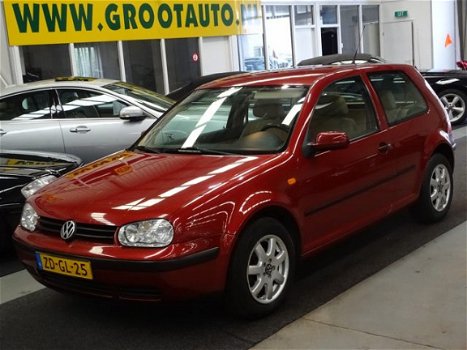 Volkswagen Golf - 1.4-16V Trendline Stuurbekrachtiging - 1