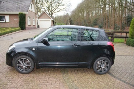 Suzuki Swift - 1.3 Comfort - 1