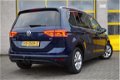 Volkswagen Touran - 1.6 TDI Highline 7persoons AUTOMAAT BJ2015 LMV16