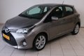 Toyota Yaris - 1.5 Hybrid Dynamic Navigatie | Parkeercamera | Keyless enty - 1 - Thumbnail