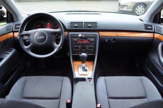 Audi A4 - 2.0 Pro Line AUTOMAAT AIRCO/CRUISE/OPEN-DAK NETTE AUTO - 1