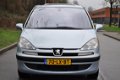 Peugeot 807 - 2.2 ST Pullman 6-PERSOONS AIRCO/LEDER/OPEN-DAK NETJES - 1 - Thumbnail