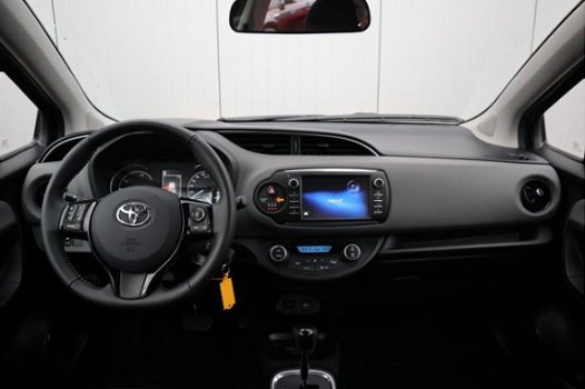 Toyota Yaris - 1.5 Hybrid Active Navigatie - 1