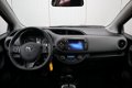 Toyota Yaris - 1.5 Hybrid Active Navigatie - 1 - Thumbnail