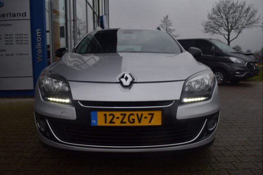 Renault Mégane Estate - 1.5 dCi 110 PK Bose TREKHAAK 17 INCH LMV DEALER ONDERHOUDEN - 1