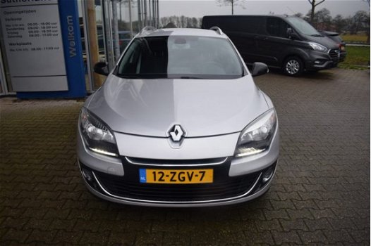 Renault Mégane Estate - 1.5 dCi 110 PK Bose TREKHAAK 17 INCH LMV DEALER ONDERHOUDEN - 1