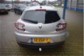 Renault Mégane Estate - 1.5 dCi 110 PK Bose TREKHAAK 17 INCH LMV DEALER ONDERHOUDEN - 1 - Thumbnail