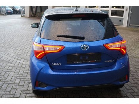 Toyota Yaris - 1.5 Full Hybride Bi-Tone 5drs Navigatie - 1