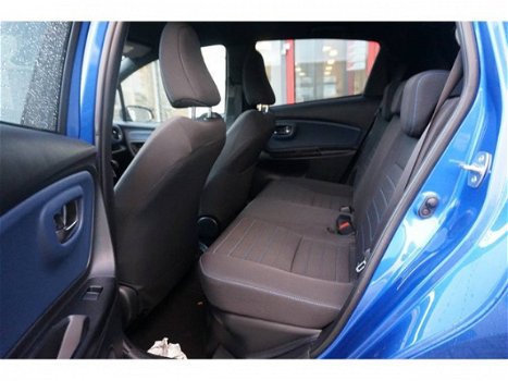 Toyota Yaris - 1.5 Full Hybride Bi-Tone 5drs Navigatie - 1