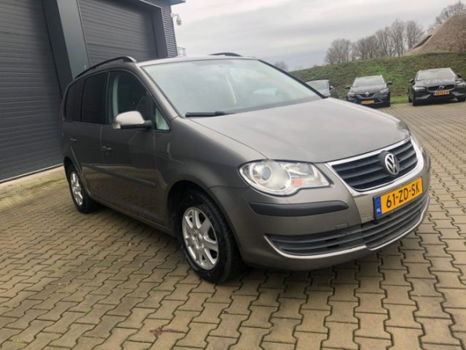 Volkswagen Touran - 1.9 TDI 105PK TRENDLINE 7p / AIRCO / CRUISE - 1